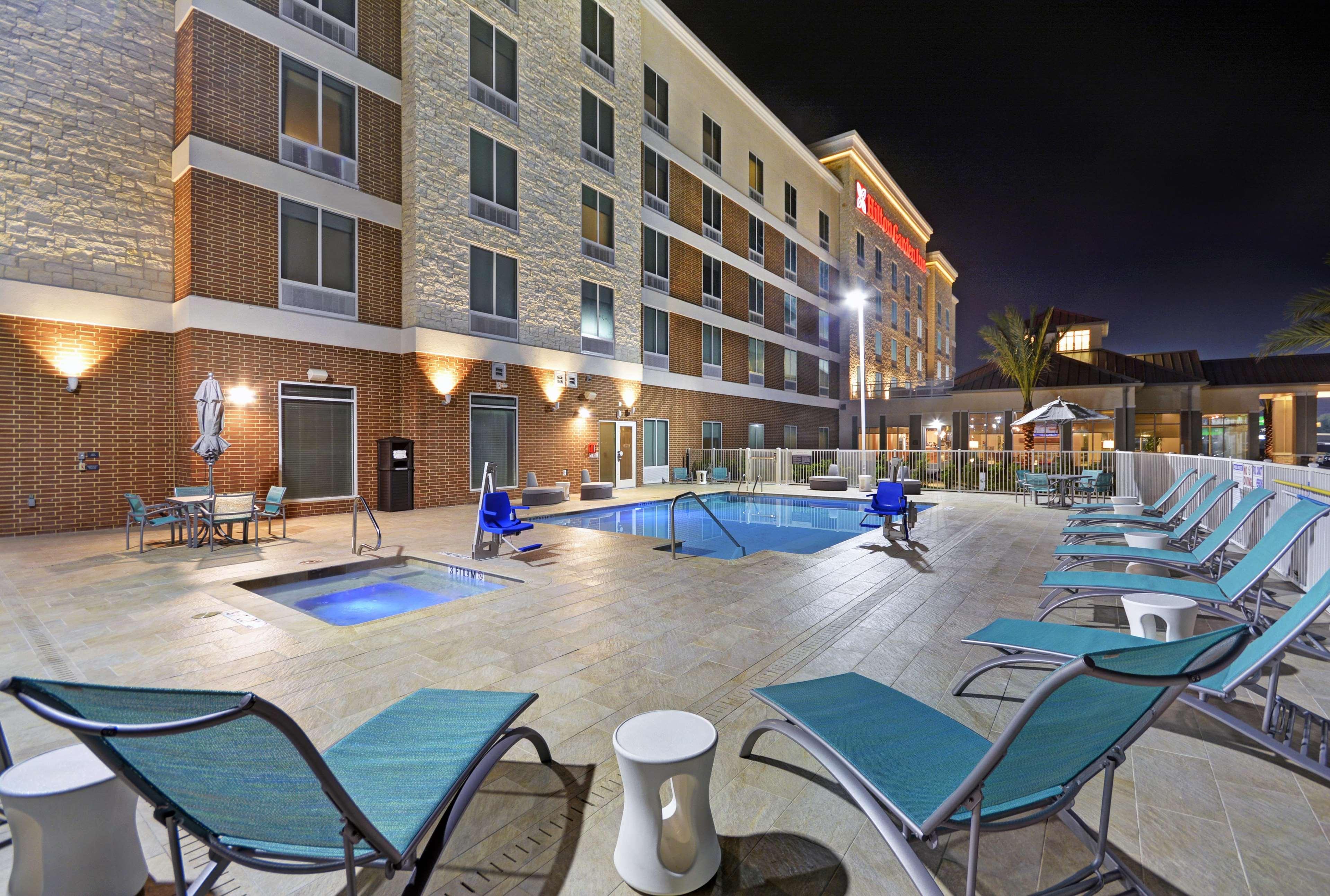 Hilton Garden Inn Houston Hobby Airport Bagian luar foto