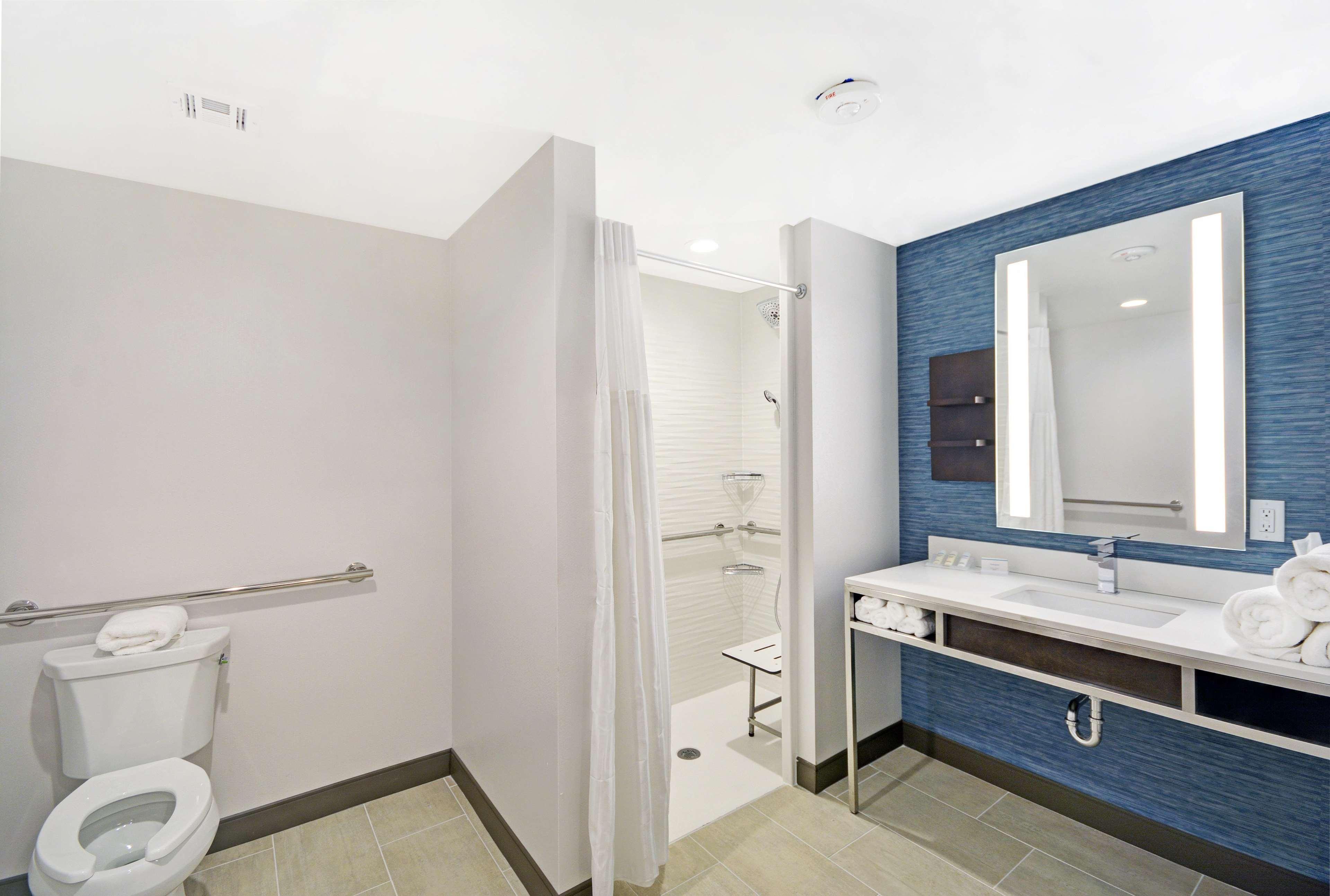 Hilton Garden Inn Houston Hobby Airport Bagian luar foto