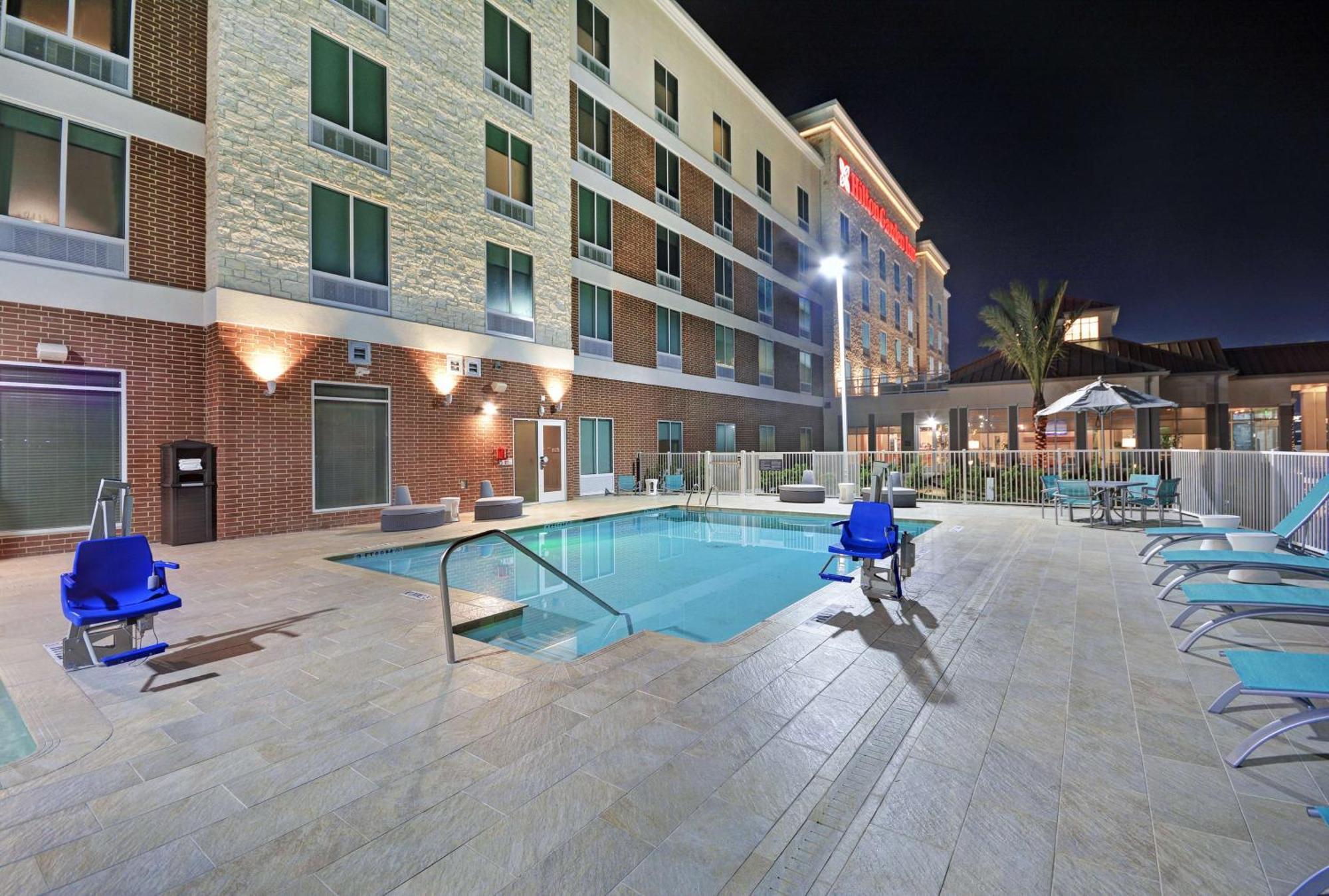 Hilton Garden Inn Houston Hobby Airport Bagian luar foto